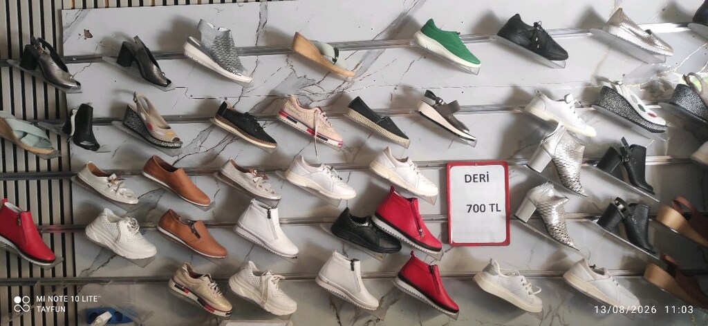 BÜYÜK İNDİRİM SPOR AYAKKABI. 300 TL BİRKENSTOCK. TERLİK. 250 TL - 7