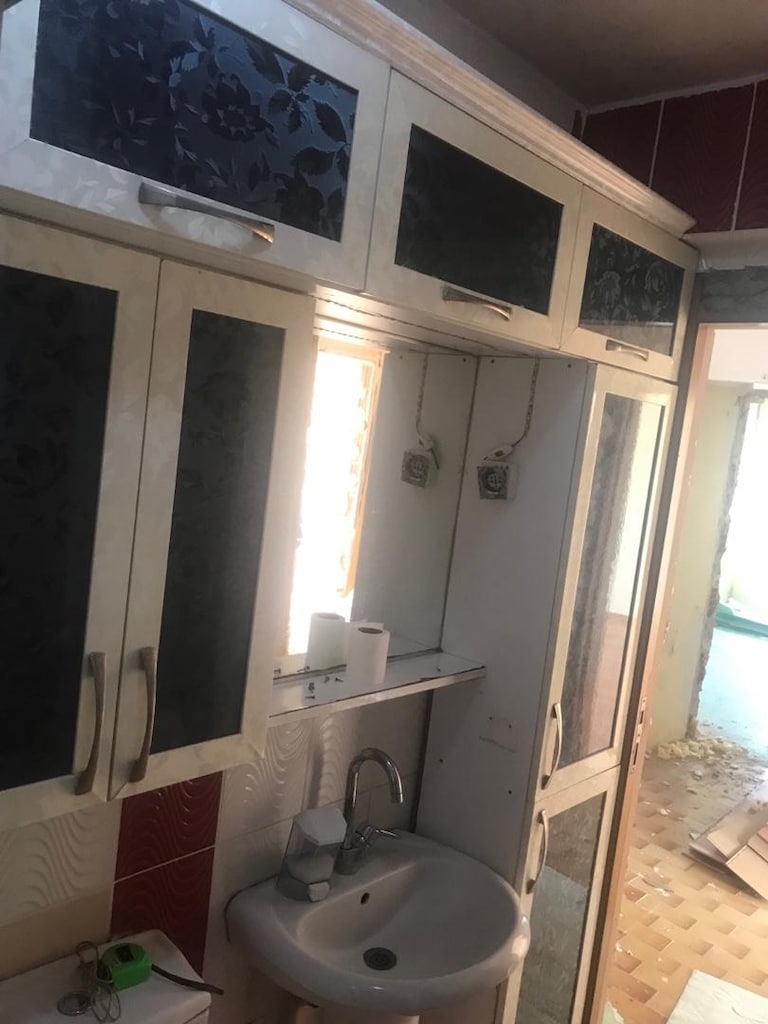 7 adet Panel kapılar+ Mutfak Dolabı+Banyo dolabı satılık - 6