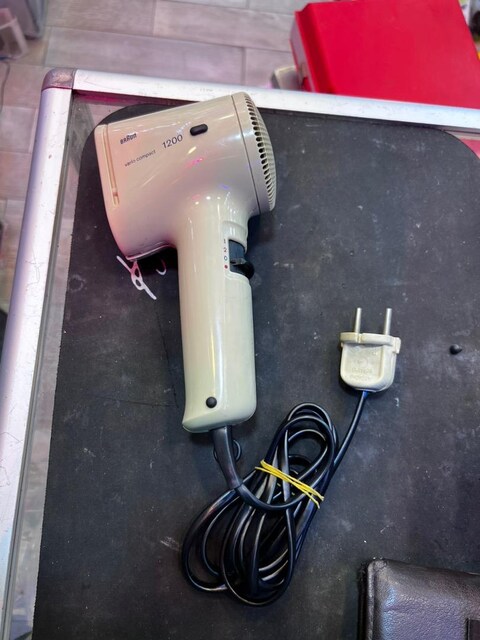 Braun fön makinesi