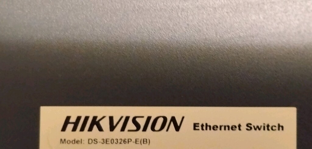 Hikvision DS-3E0326P-E(B) Eol 24 Port Poe + 2 Uplink + 2 Sfp Fast - 2