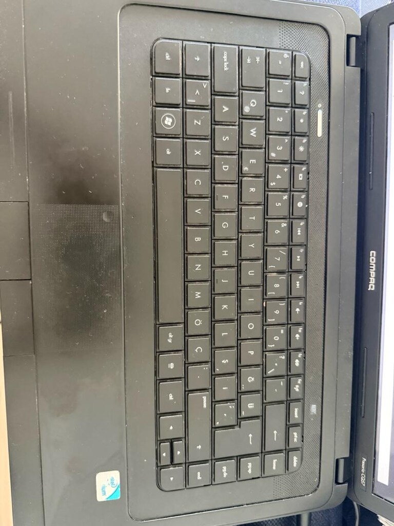 compaq presario CQ57 - 2