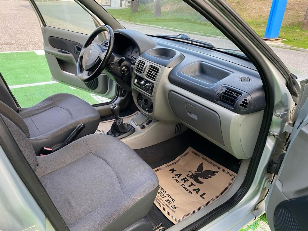 2005 CLIO 1.4 alize benzin& LPG - 12