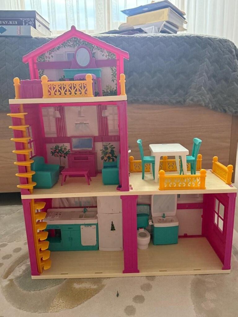 oyuncak barbie Gıyım odası barbie evı Barbie mutfagı - 10