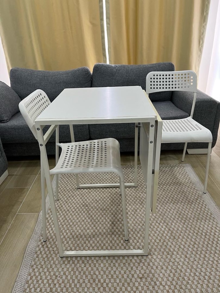 İkea Katlanabilir Yemek veya Çalışma Masası 2 Sandalye ile Birlikte - 5