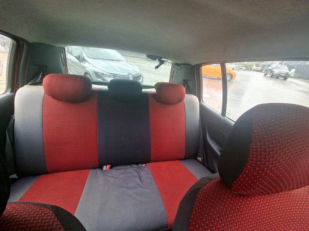 2004 clio 1.2 16v - 9