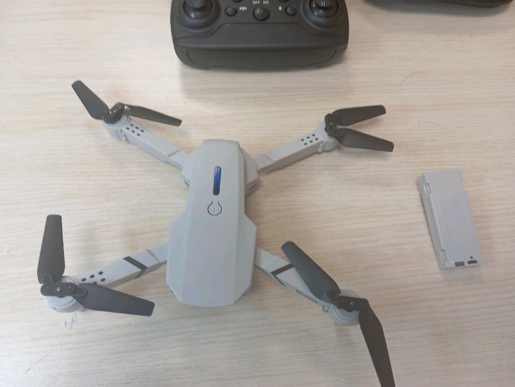 DRONE ÖN-ALT KAMERALI ŞARJLI KUMANDALİ - 6