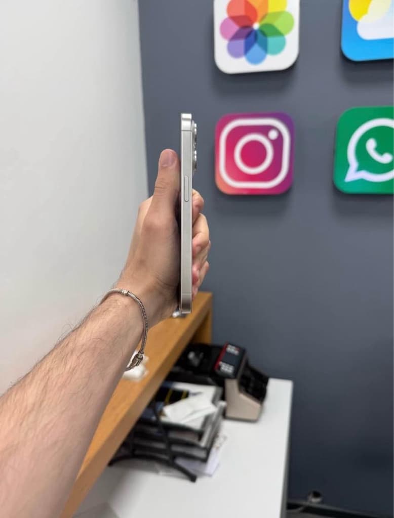İphone 15 Pro 128 Gb Beyaz Temiz - 2
