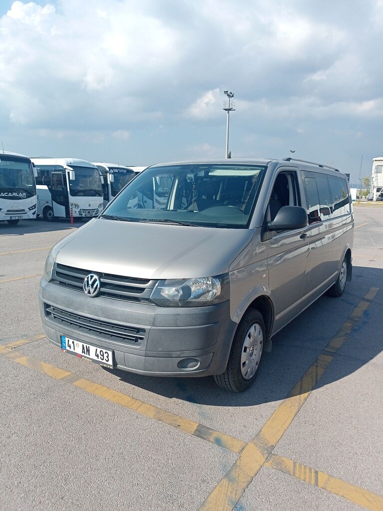 2011 Model Transporter 2.0TDI 102HP Camlı Uzun Şase 4+1 - Kazasız - 3