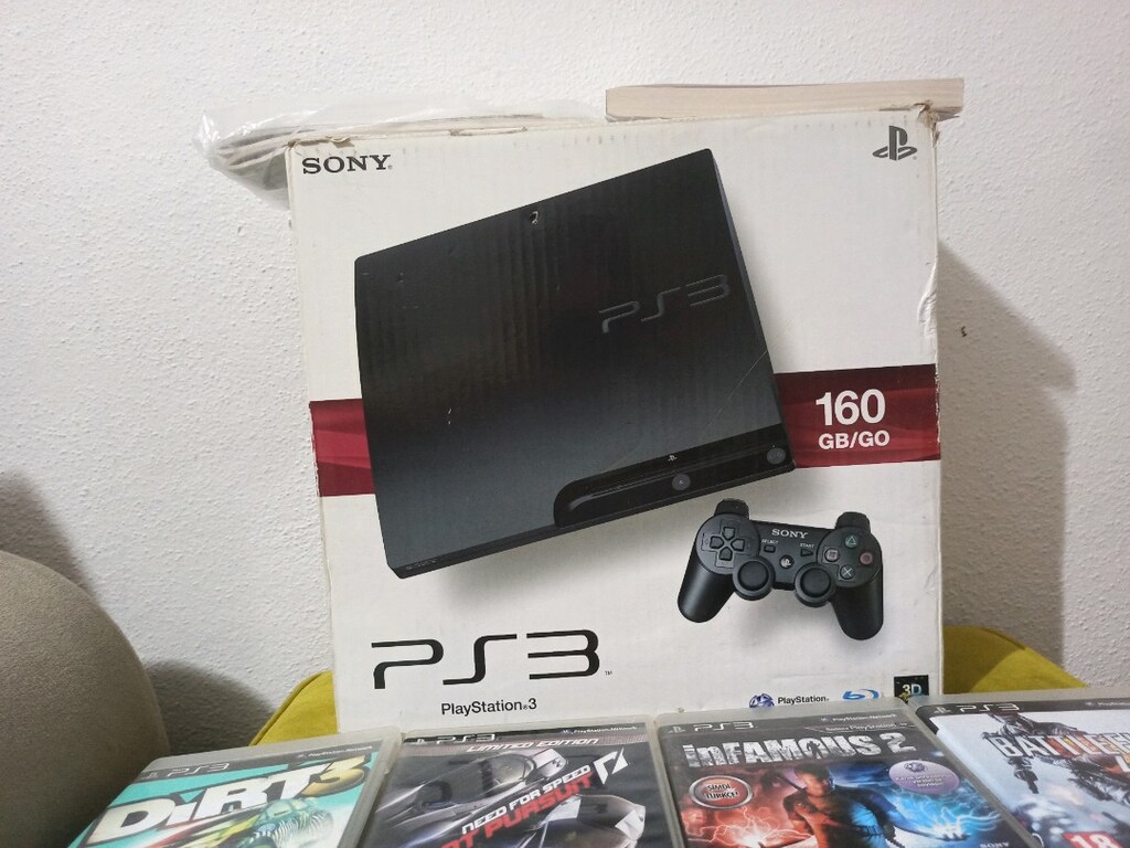 PlayStation3 Slim - 4