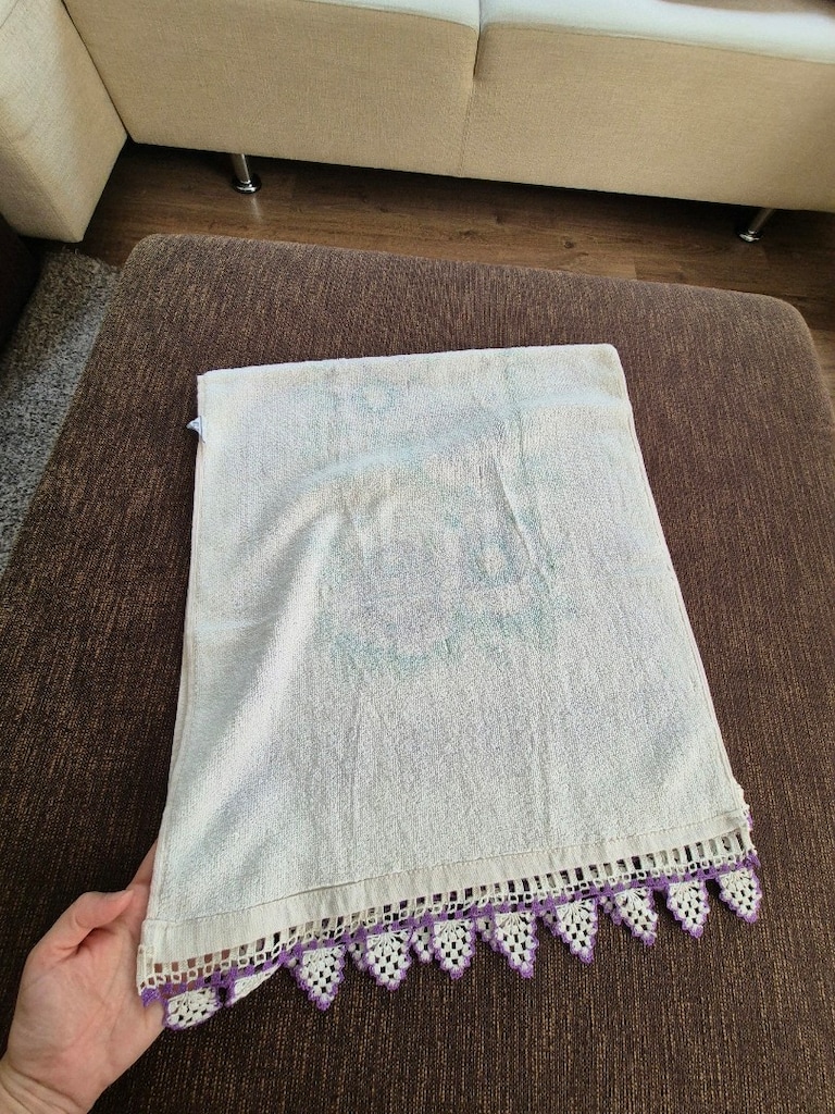 Antika Çeyizlik Dantelli Mor Çiçekli Desenli Havlu - 8