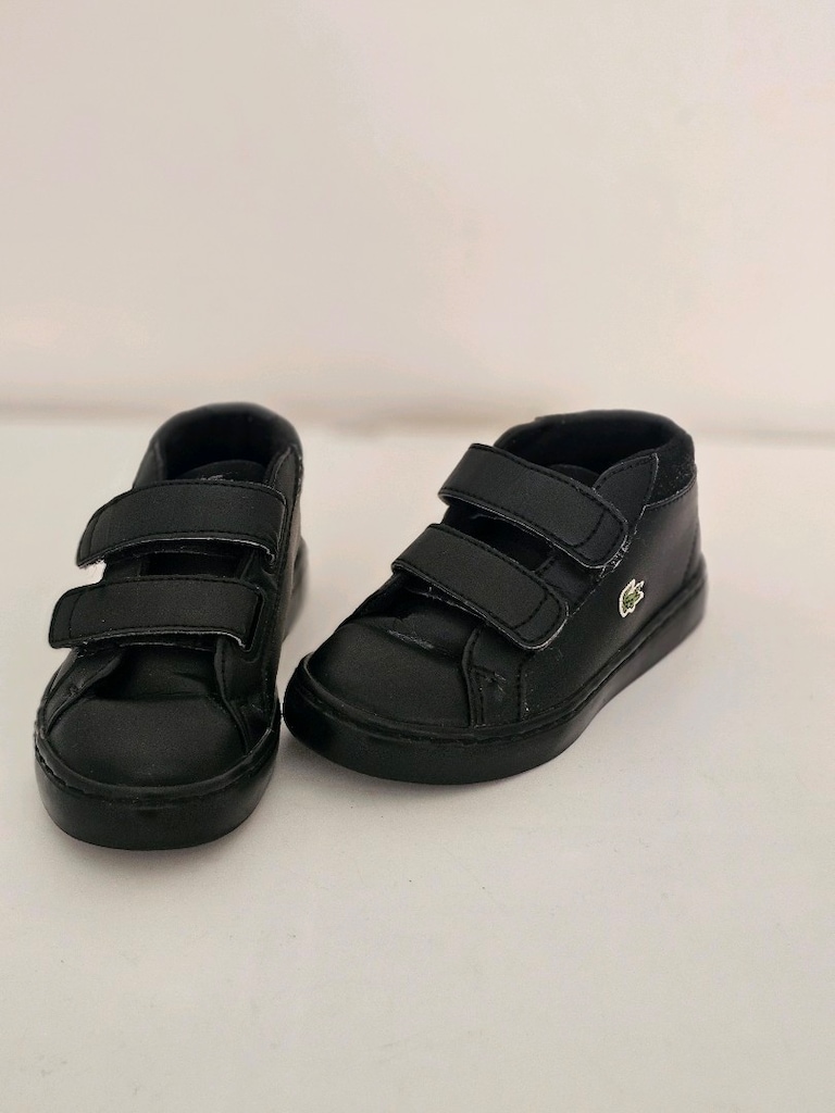 Lacoste Çocuk Ayakkabısı 25 numara