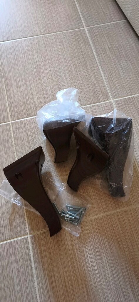 4 adet 2 kısa 2 uzun berjer ayağı - 2