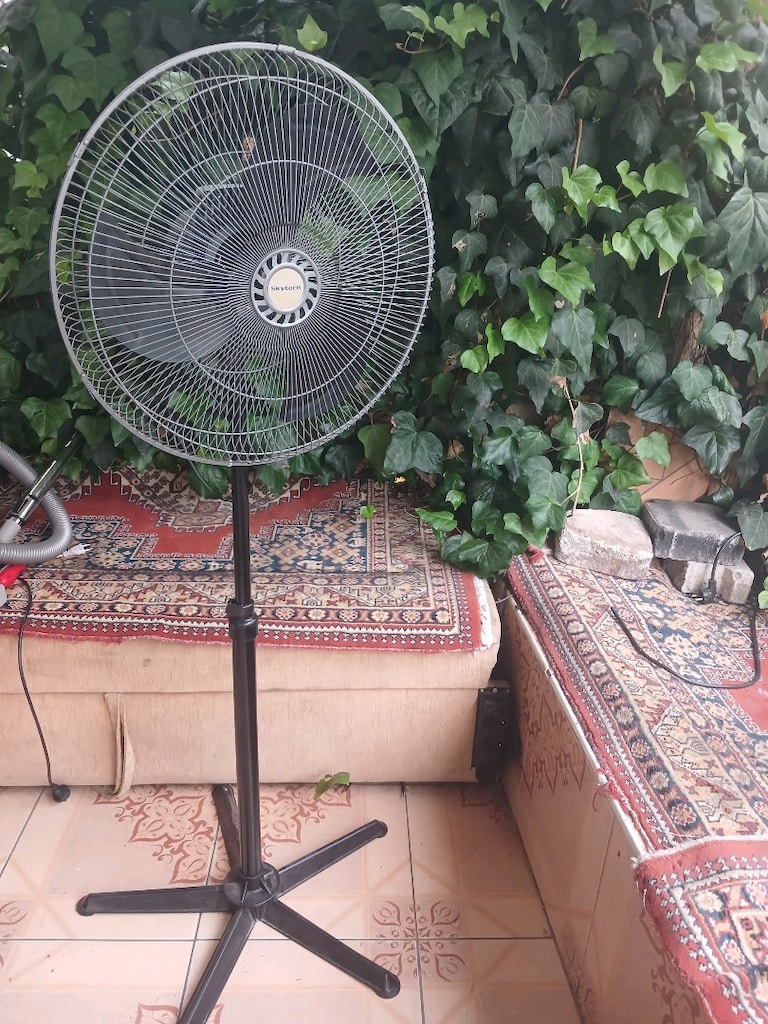 SKYTECH 3KADEMELİ SANAYİ TİPİ 18 INC VANTİLATÖR SAĞA SOLA DÖNÜYOR GÜÇL - 4