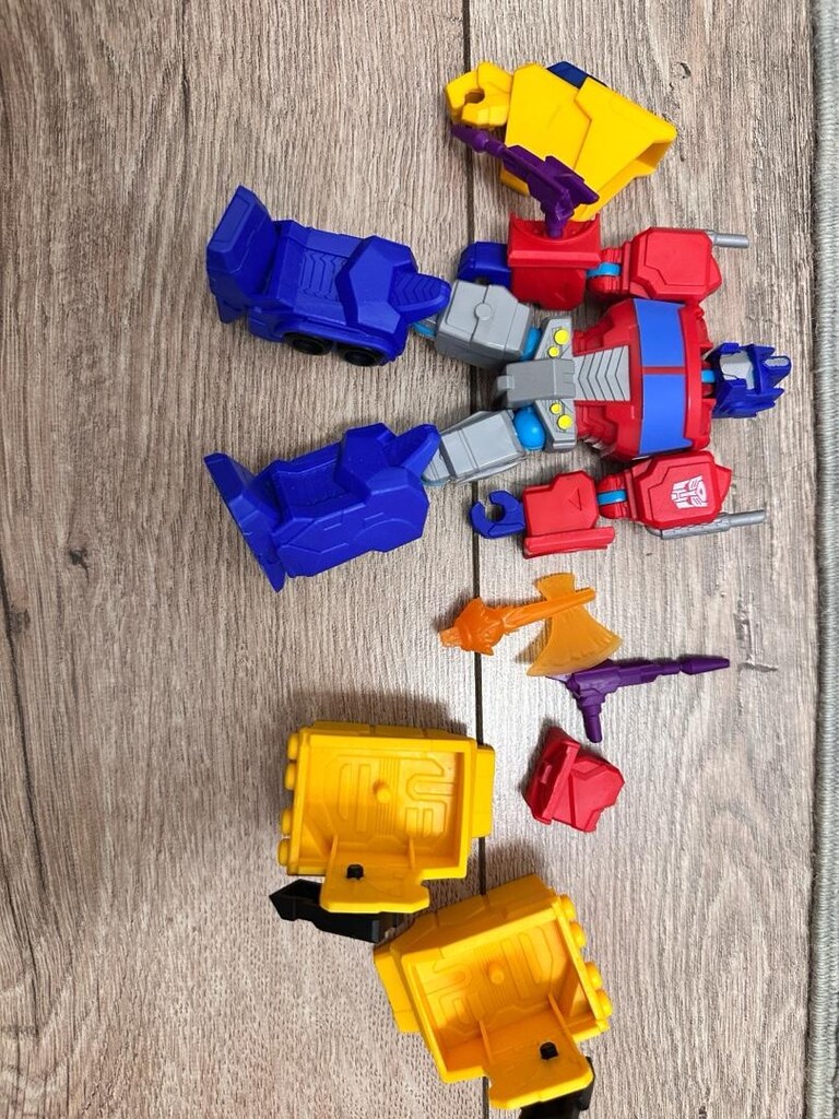 Hasbro Transformers MixMashers Optimus Prime (F9737) - 2