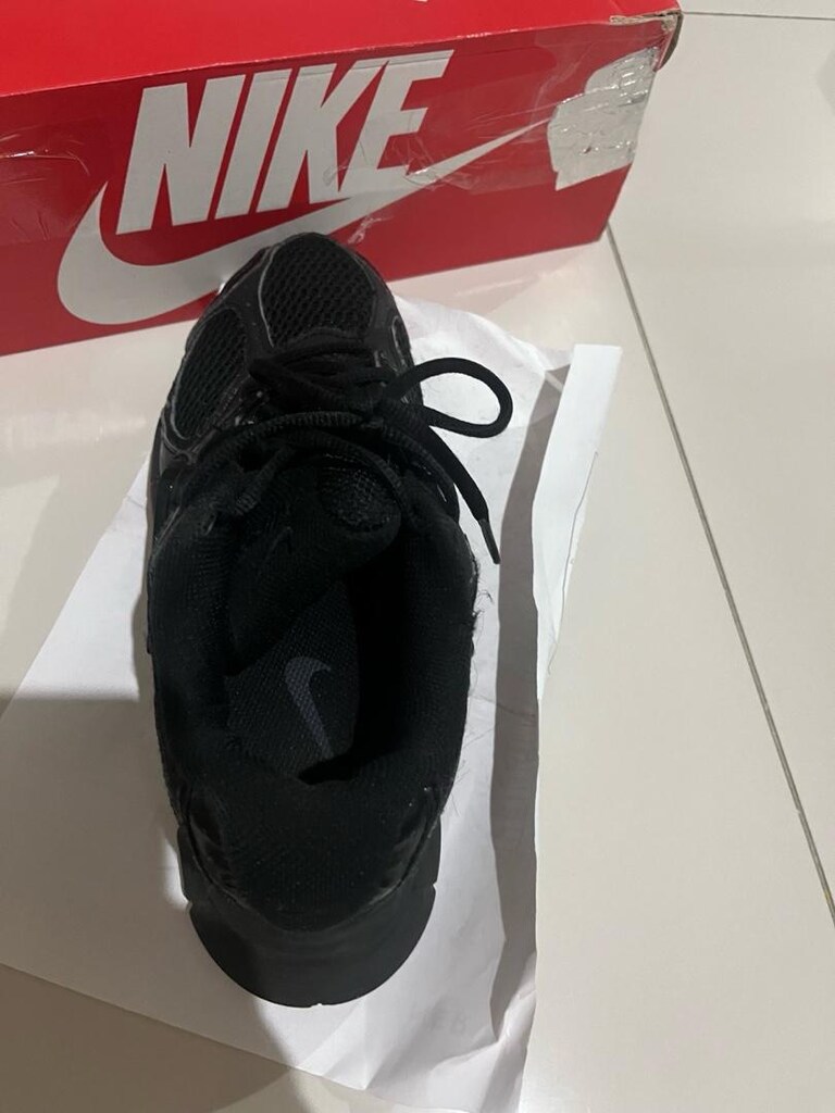 Nike- 38 numara siyah spor ayakkabısı- kadın - 4