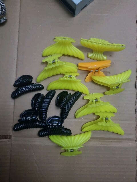 PLASTİK SAÇ TOKASI