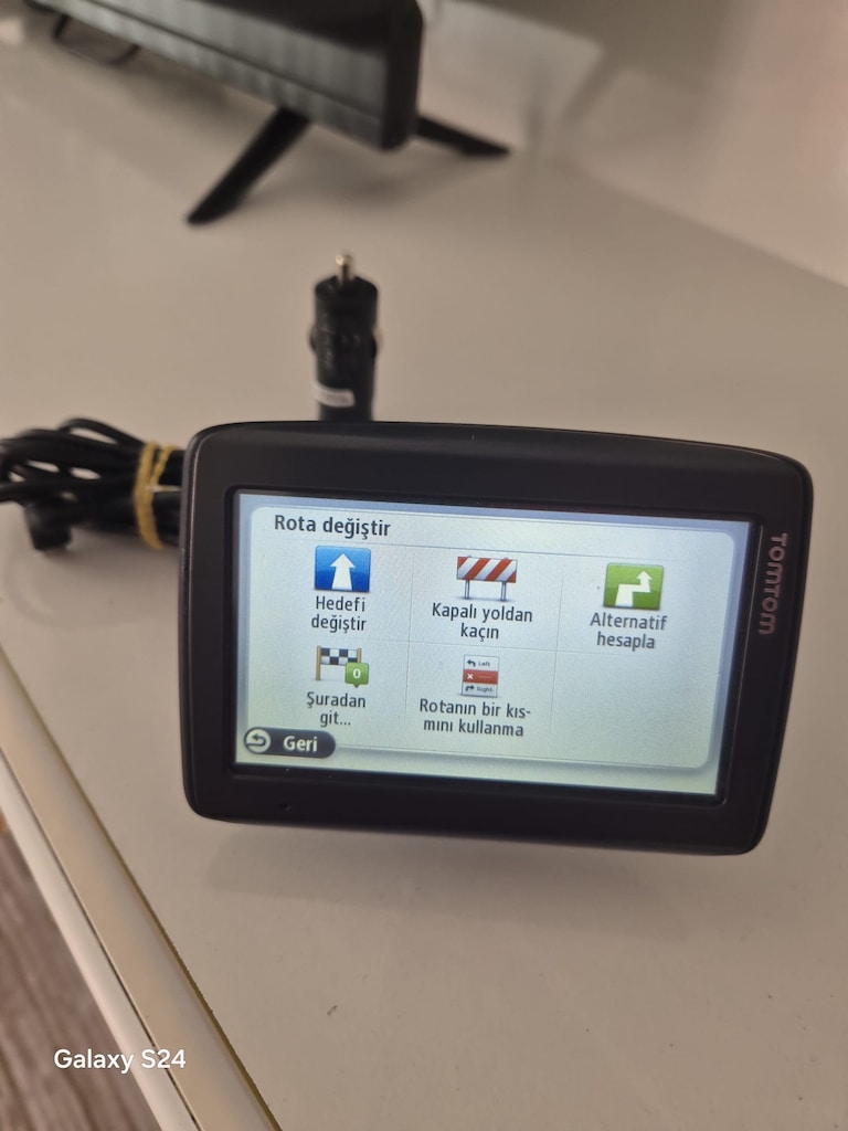 tomtom navigasyon cihazı - 3