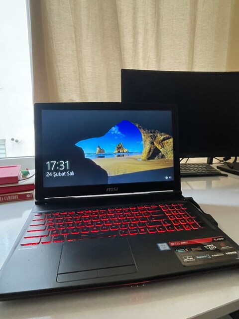 MSI GL63 8RC | i7-8750H | GTX 1050 4GB | 128GB SSD + 1TB HDD | Oyuncu