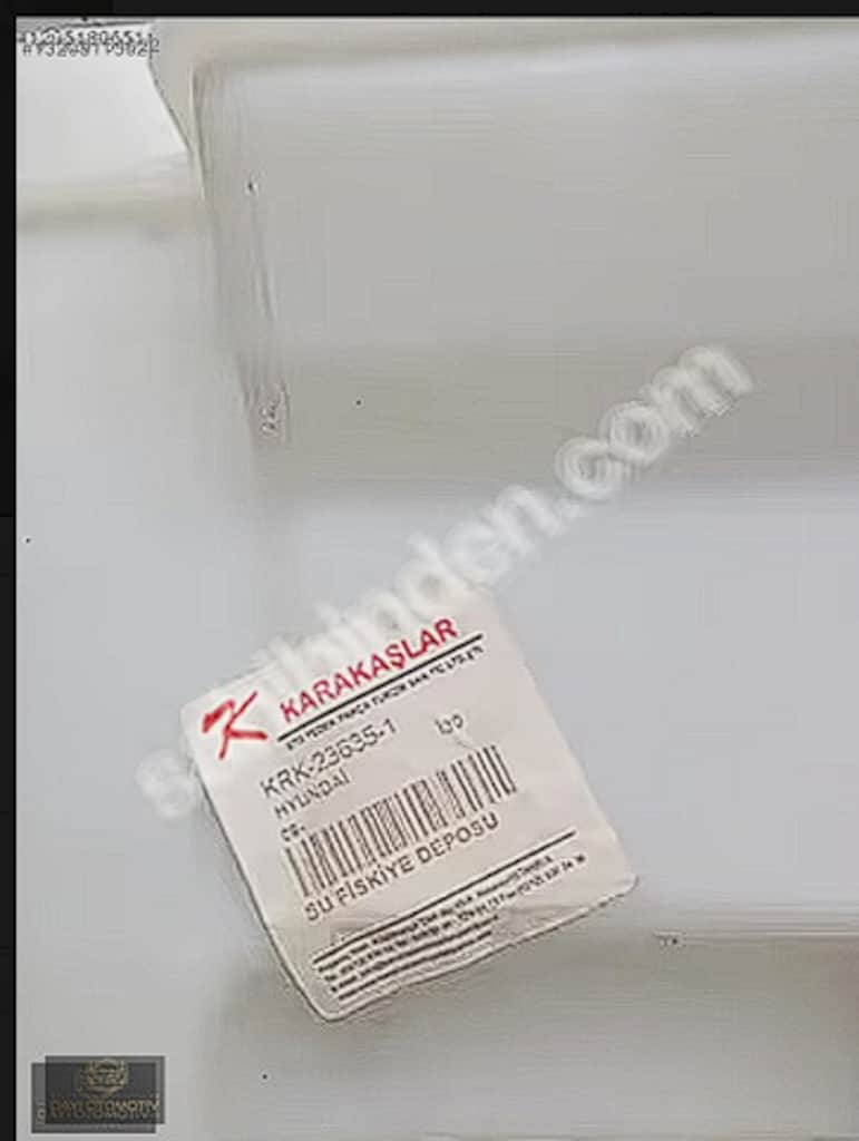 İ20 silecek su bidonu 08 11 arası - 2
