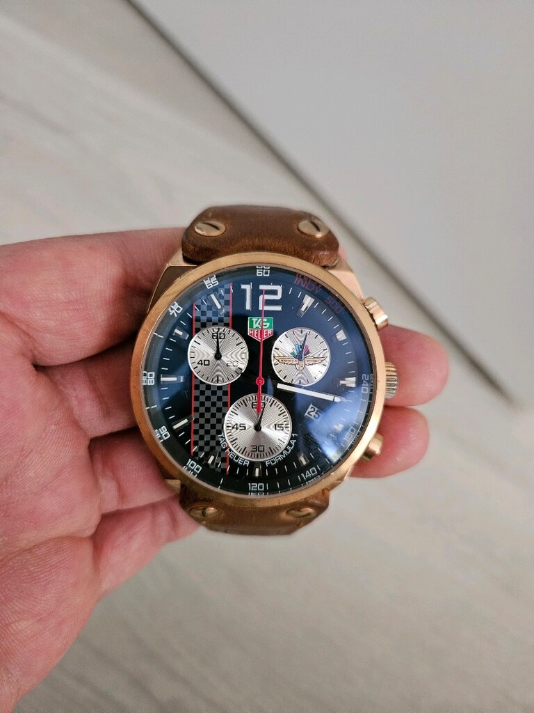 Tag heuer saat Formula1 serisi