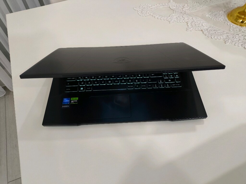 i5 11. Nesil MSI G@ming 17.3 dev ekranlı oyun canavarı laptop - 7