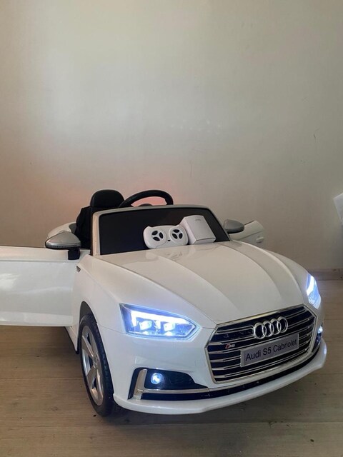 Audi S5 **CABRİO**LİSANSLI Akülü Araba