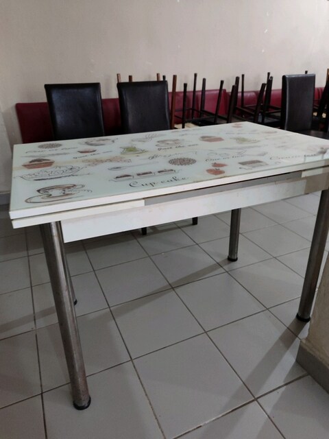 YANDAN AÇILIR CAM MASA 110/170x70x75 - 2. EL TEMİZ