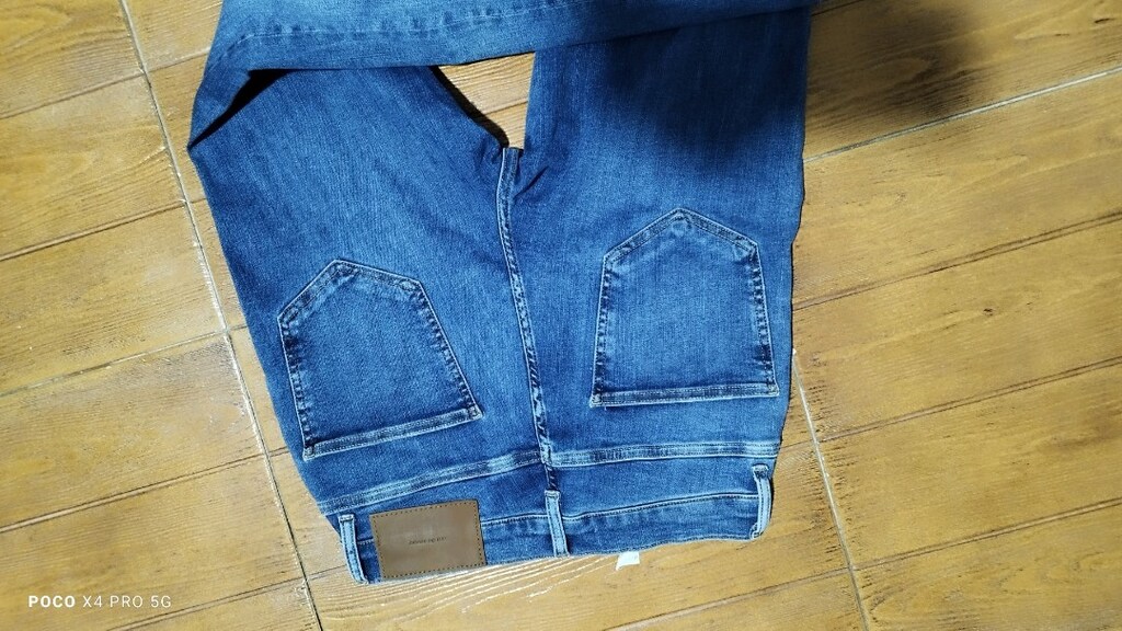 #Zara orijinal Likralı jeans pantolon. Bacakta kusur Eni çekilince 40 - 3