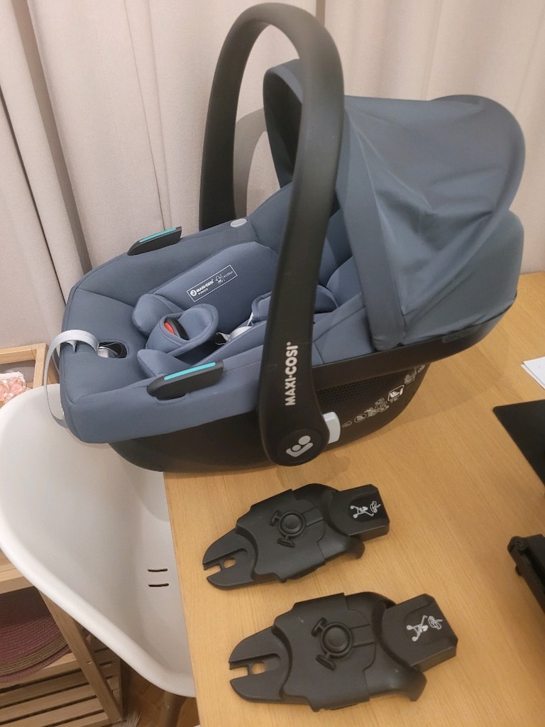 Maxi cosi ana kucağı ve bazası - 10