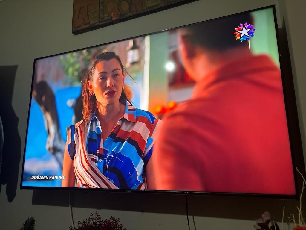 Vestel 65QG9840 65” 4K QLED Google TV – Sıfır Ayarında- ACİL! - 5
