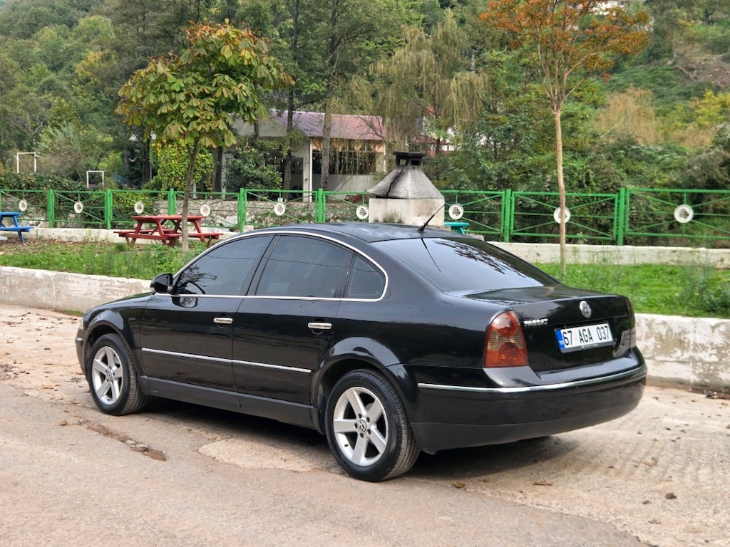Değişensiz Ağır bakımları yapılı Passat - 3