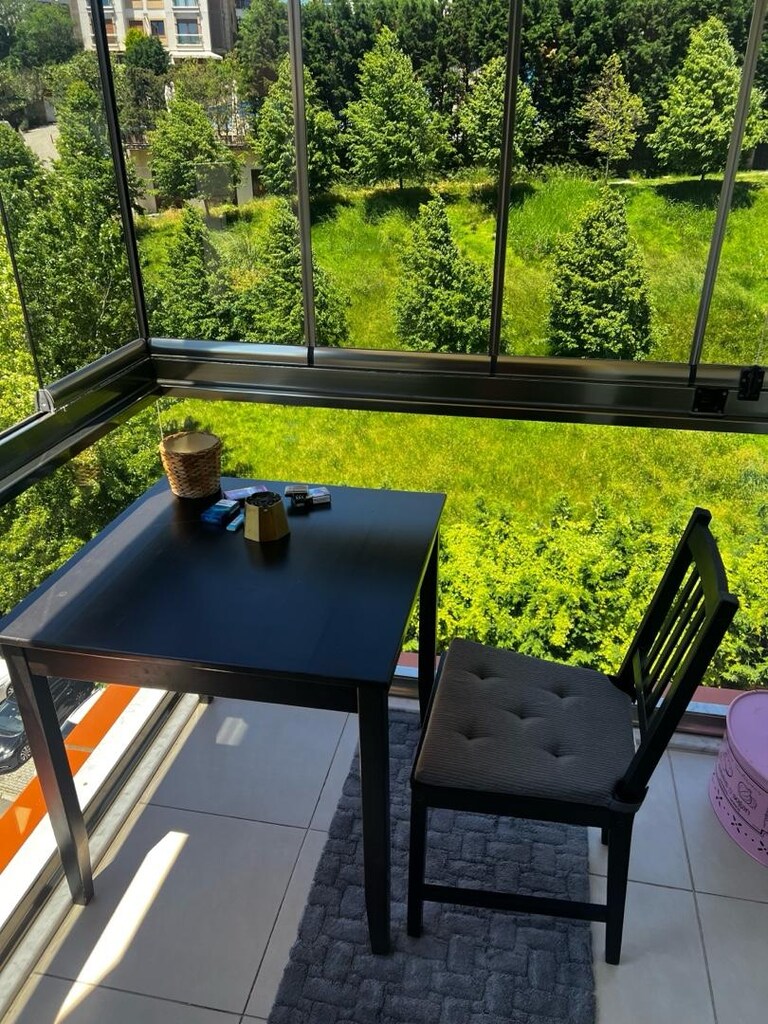 Ikea Masa Kare ( 1 sandalyesi var ) - 2