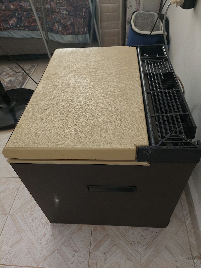 Oto, karavan, ev buzdolabı 12v-220v çalışır - 5