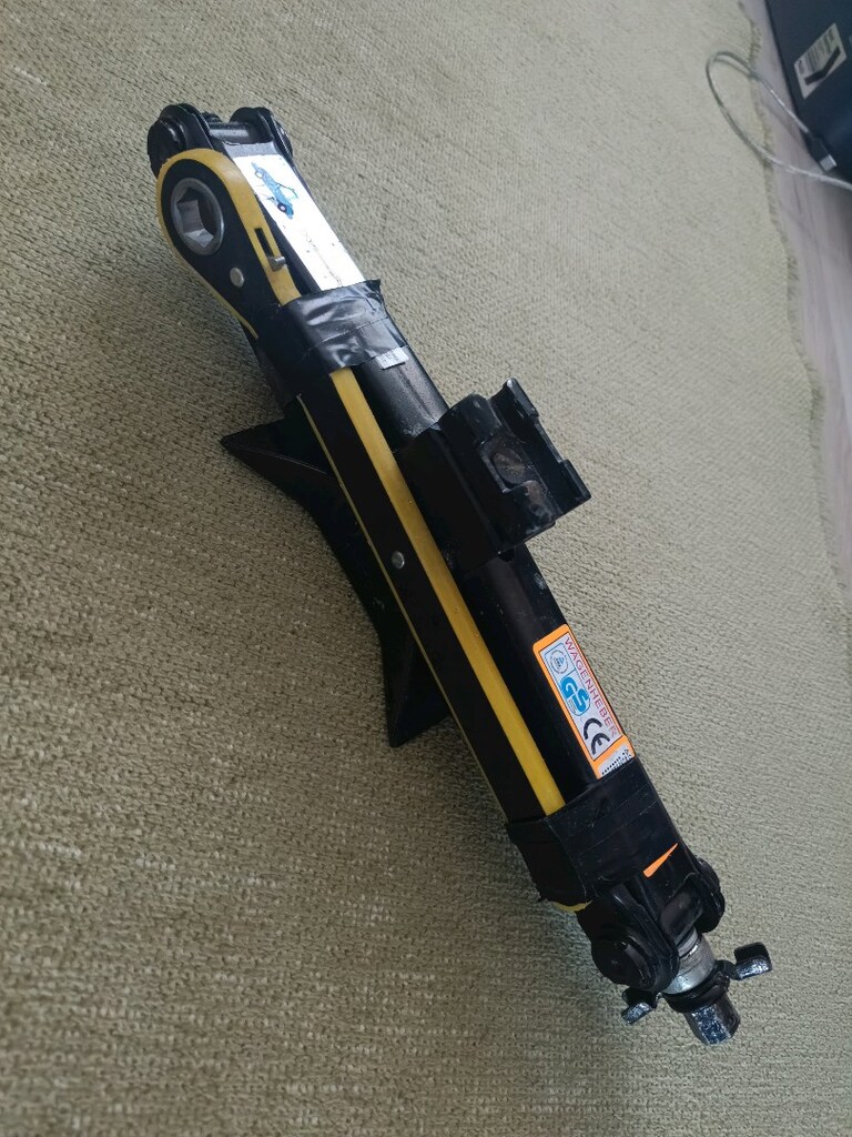 cırcır kollu kriko çok iyi durumda 1.5 ton - 2