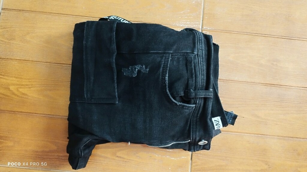 #Zara slim fit likralı şık kargo pantolon. .Eni 42  Boyu 94 Paça 14 - 9