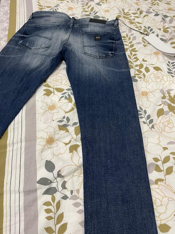 armani jean — görsel 6/6