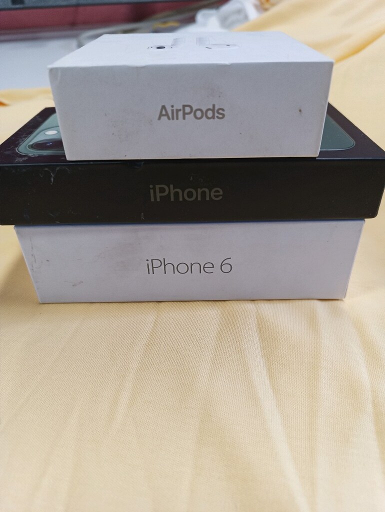 iPhone 13 pro ve airpods kutu - 2