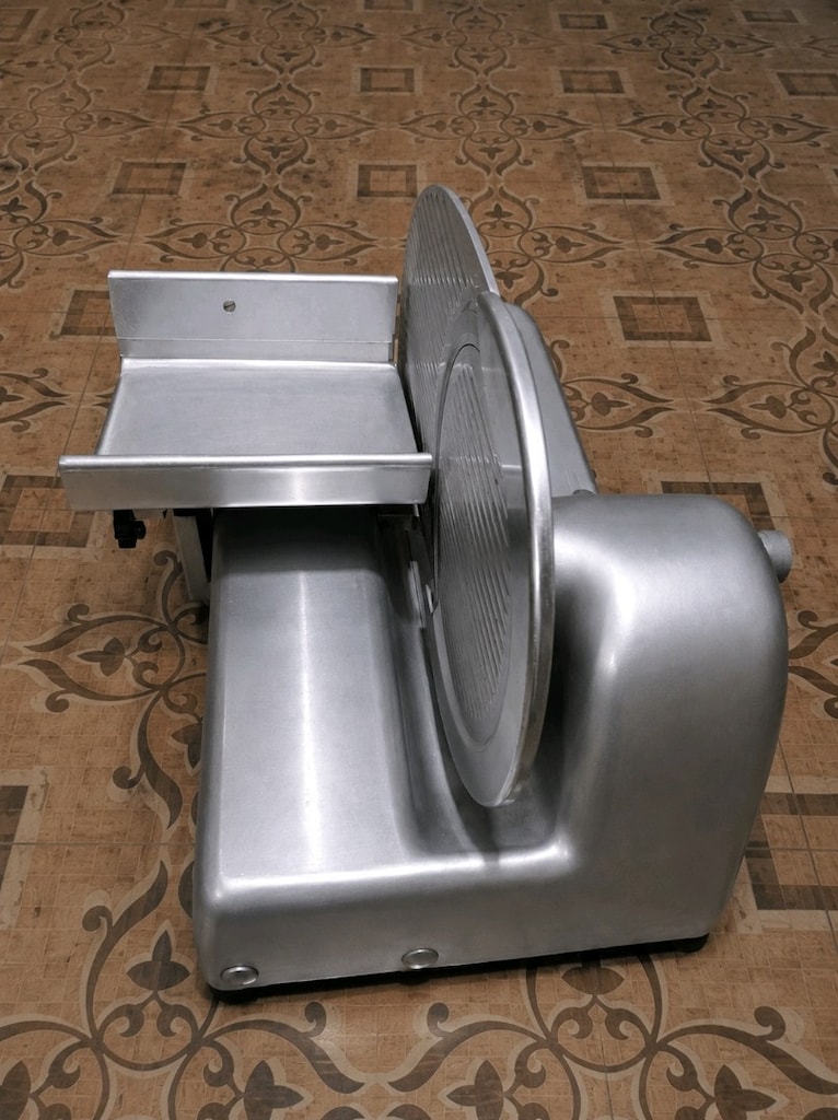 PASTIRMA DİLİMLEME MAKİNASI BİZERBA MARKA 28.5 CM BIÇAK ÇAPI - 3