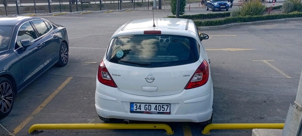 Opel Corsa 2013 1.3 CDTI - 14