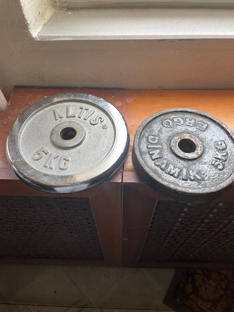 4 adet 5 kg’lık ağırlık - 4