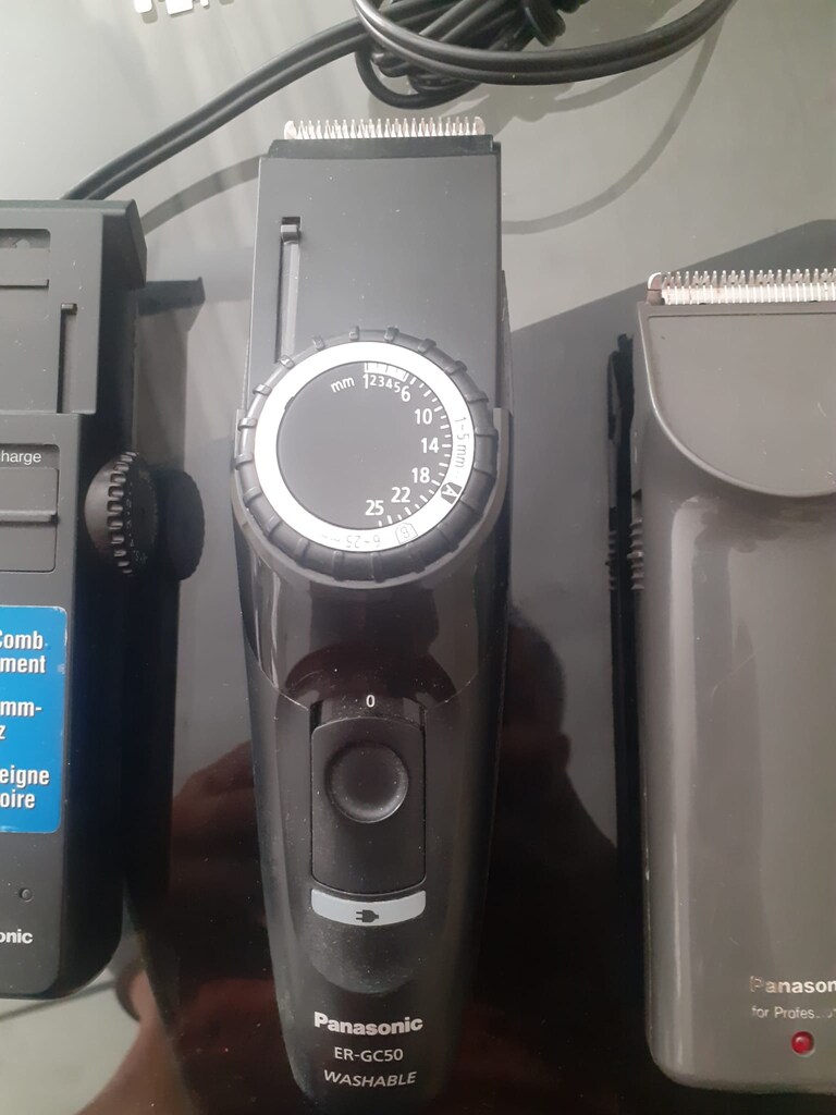 Panasonic Traş Makineleri ve Şarj cihazı - 5