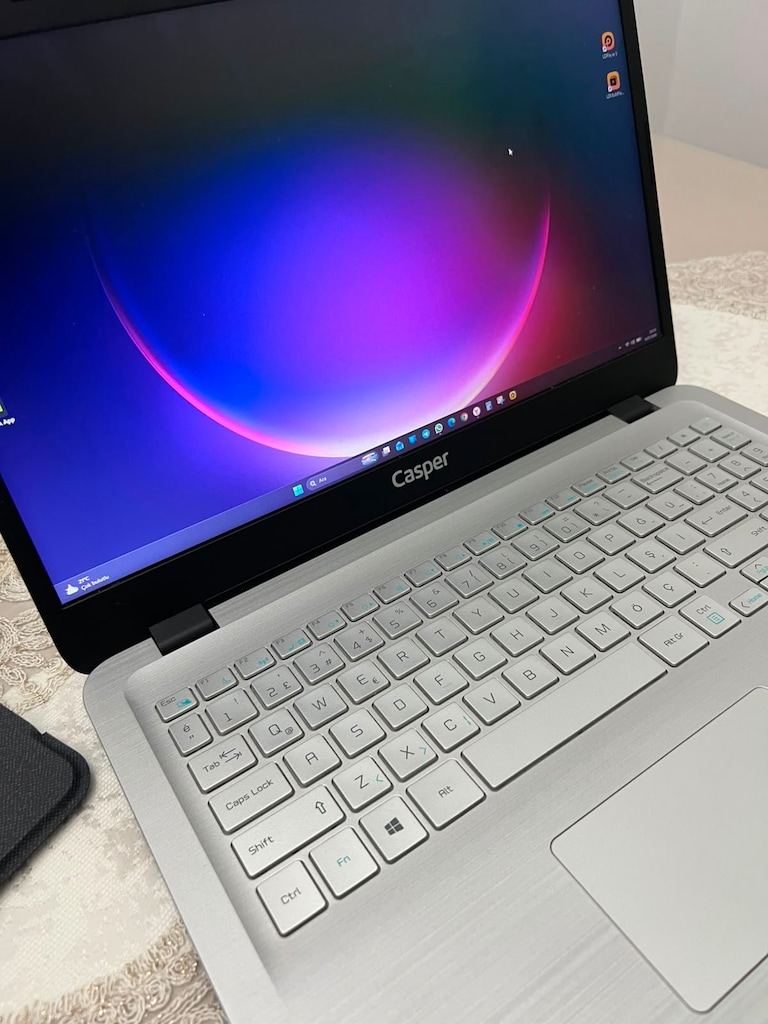 Casper Nirvana S500 Laptop İ5-10210U - 5