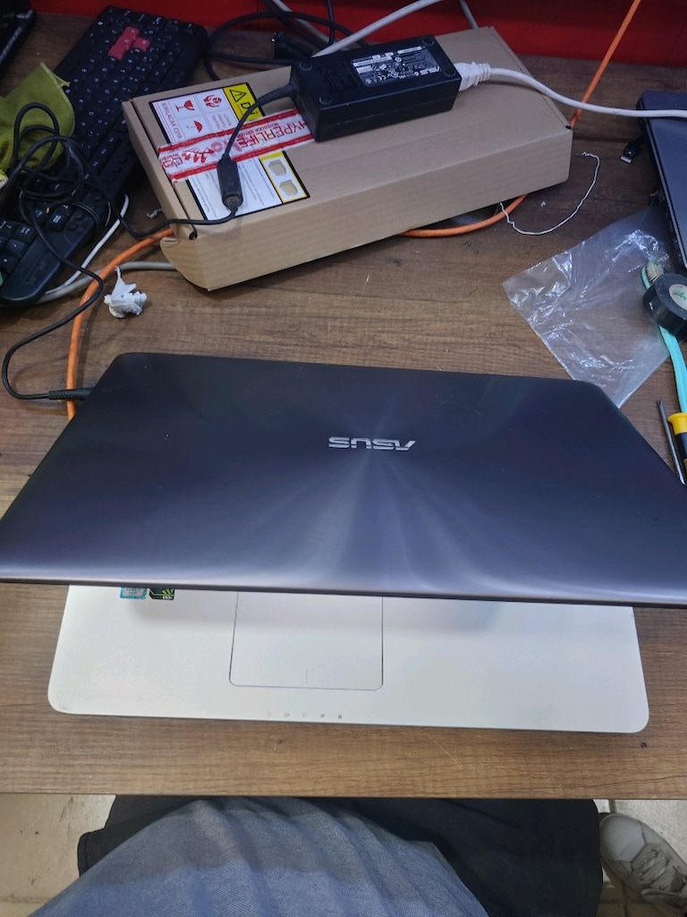 17.3 İnç Orta seviye oyun laptopu - 6
