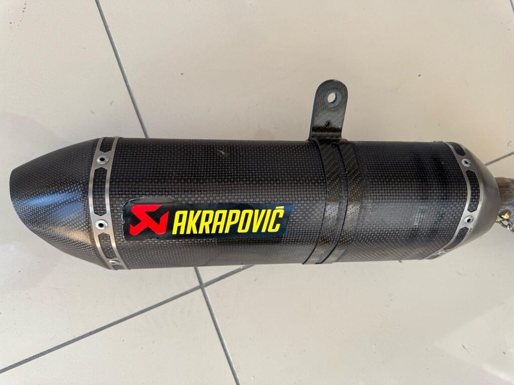 akrapovıc egsoz - 3