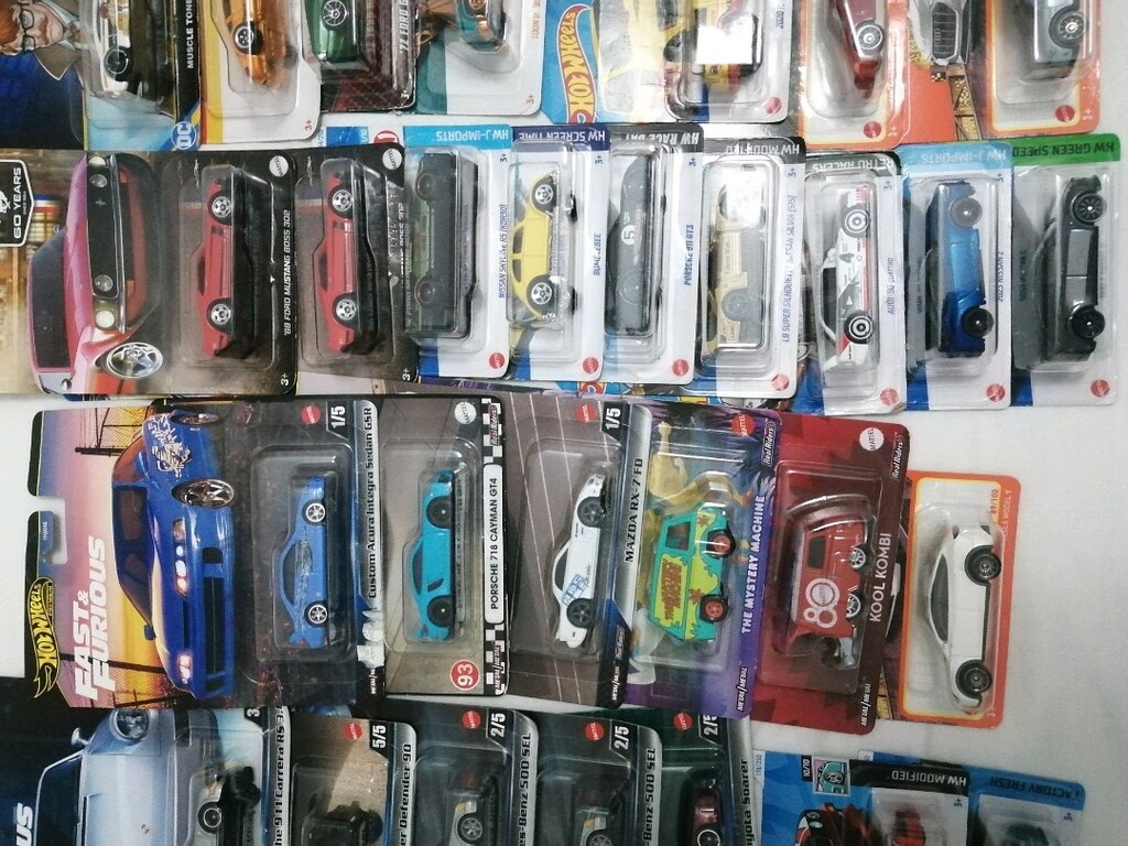 hotwheels premium ve regular karısık - 10