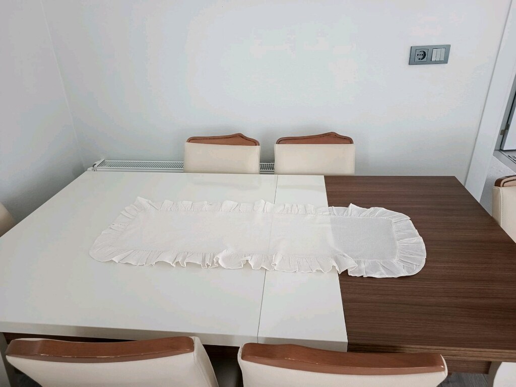 Açılabilir yemek masası 6 sandalye deri kumaş kaşıklık bölmesi bulunur - 4