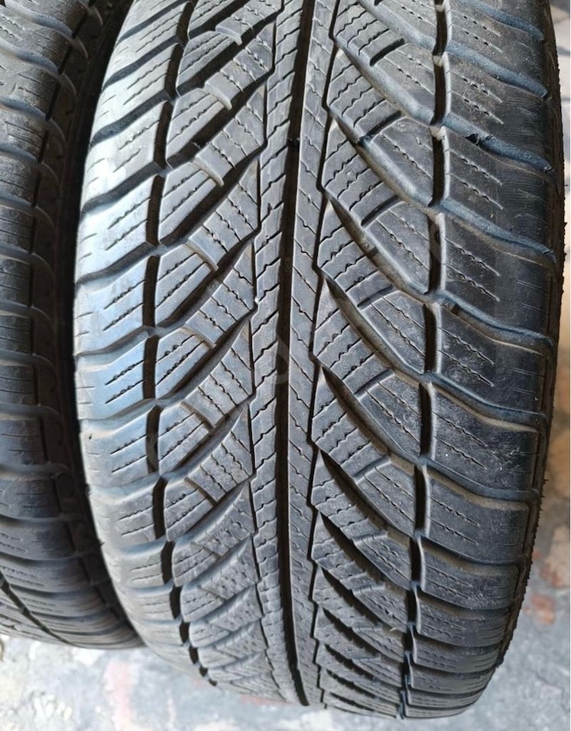 245/45/18 rft Goodyear kış - 4
