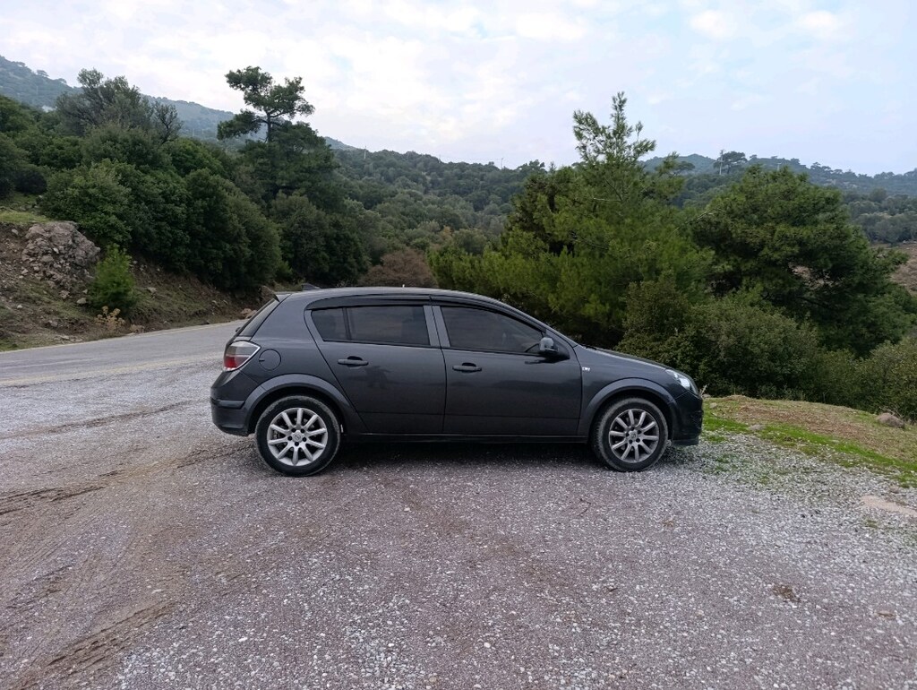 Opel Astra 1.3 CDTI Essentia Konfor – 157.000 KM – Yeni muayeneli - 9
