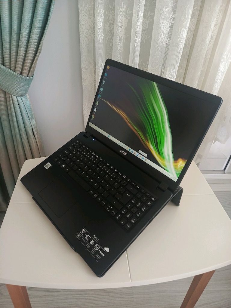 Acer 10.nesil i3 işlemcili 8 GB DDR4 Ram Full HD 256 M2 SSD sıfır gibi - 8