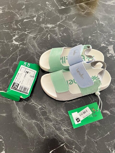 BENETTON erkek çocuk sandalet